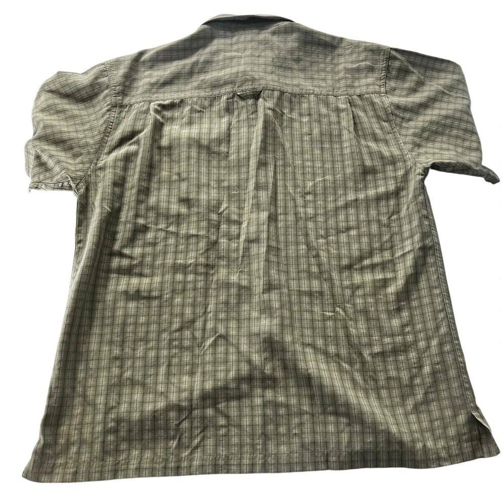 The‎ North Face Men's L Button Front Short Sleeve Shirt Green Check Lightweight